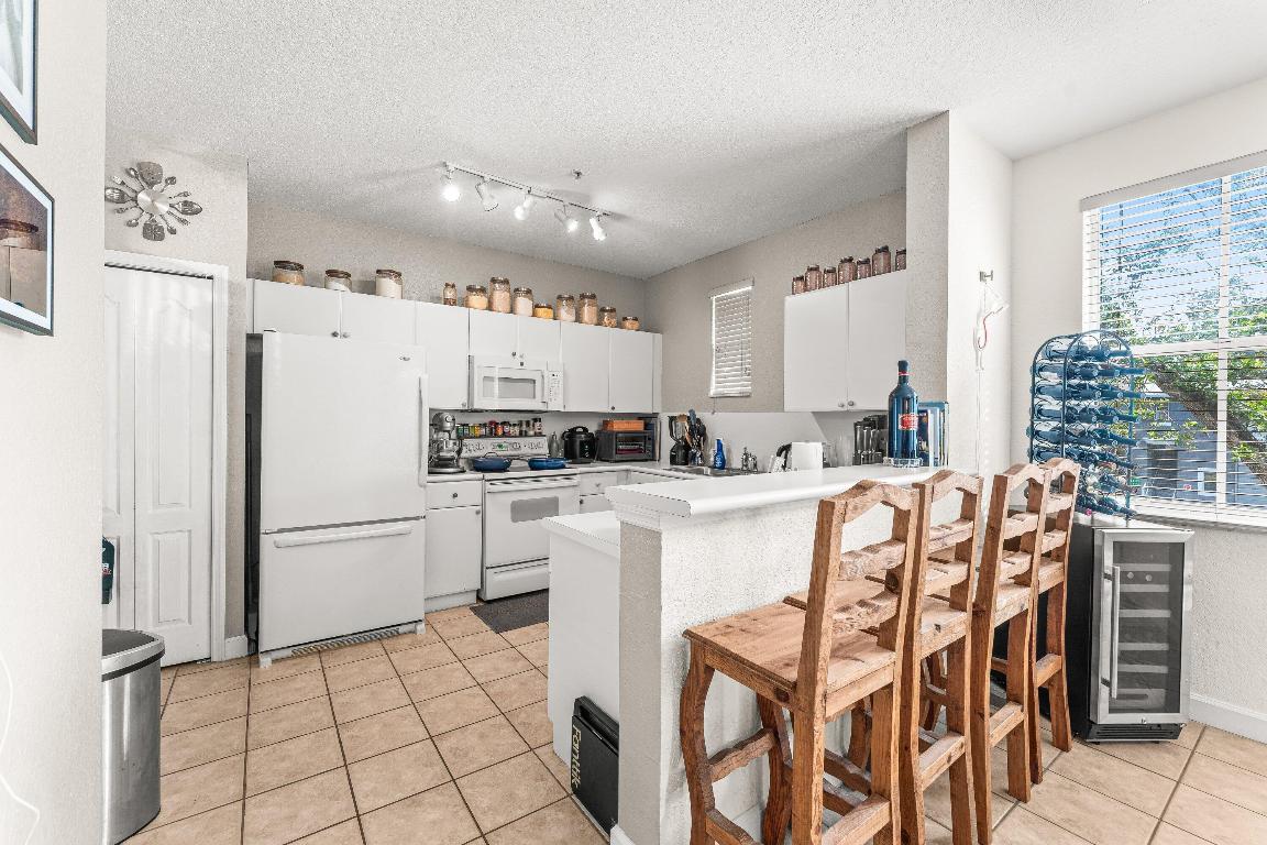 SHOMA COURTYARDS I AT ROYAL PALM CONDOMINIUMS - Residential