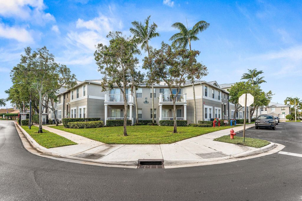 Photo of 1012 Shoma Drive, Royal Palm Beach, FL 33414 (MLS # R11158118)