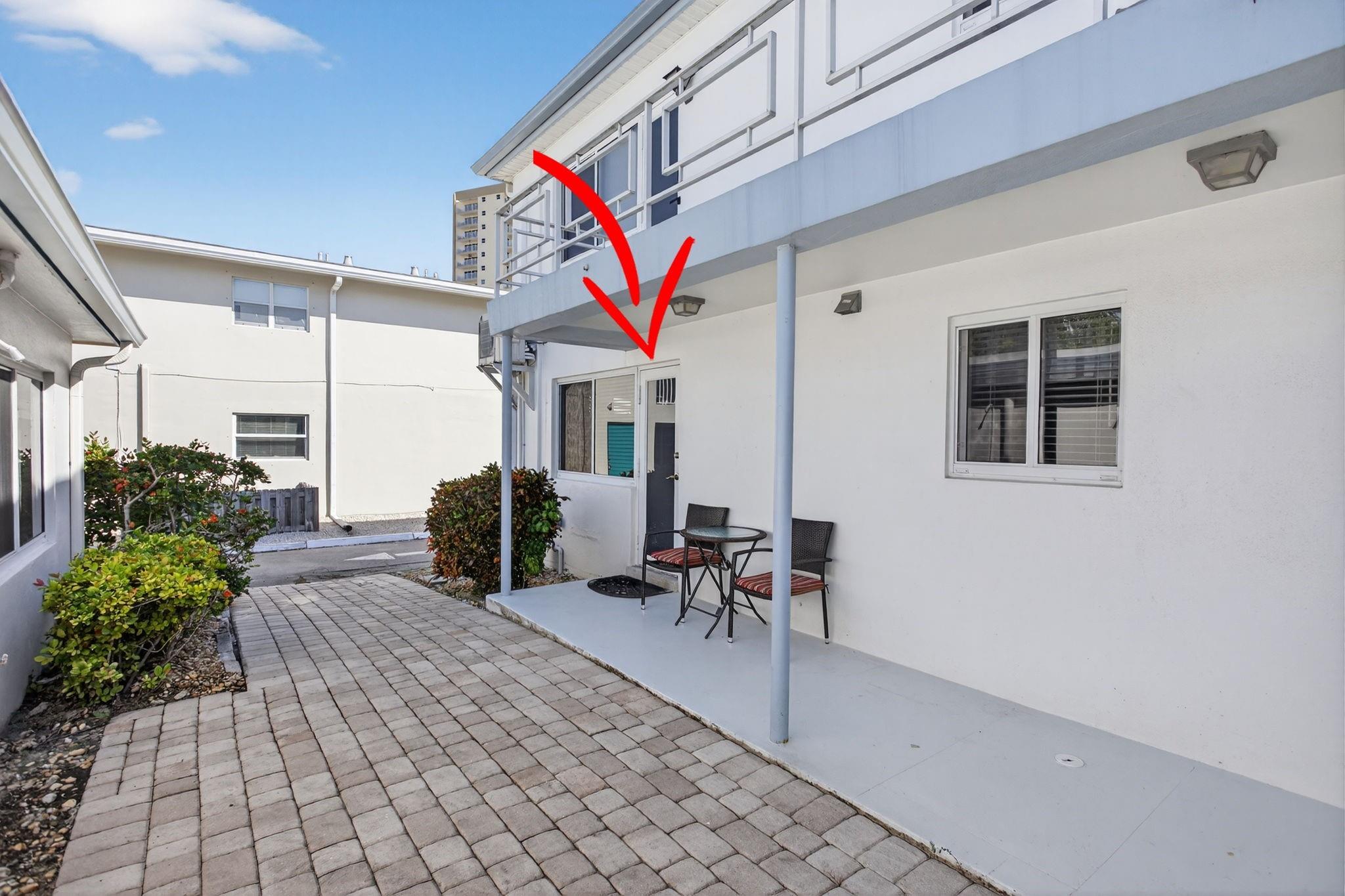 Lakeside Apartments - Residential