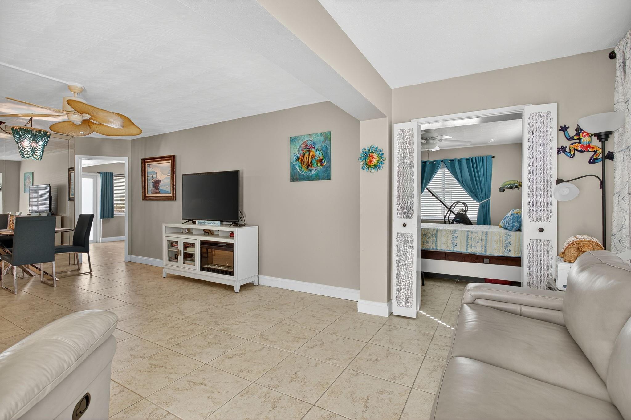 Lakeside Apartments - Residential