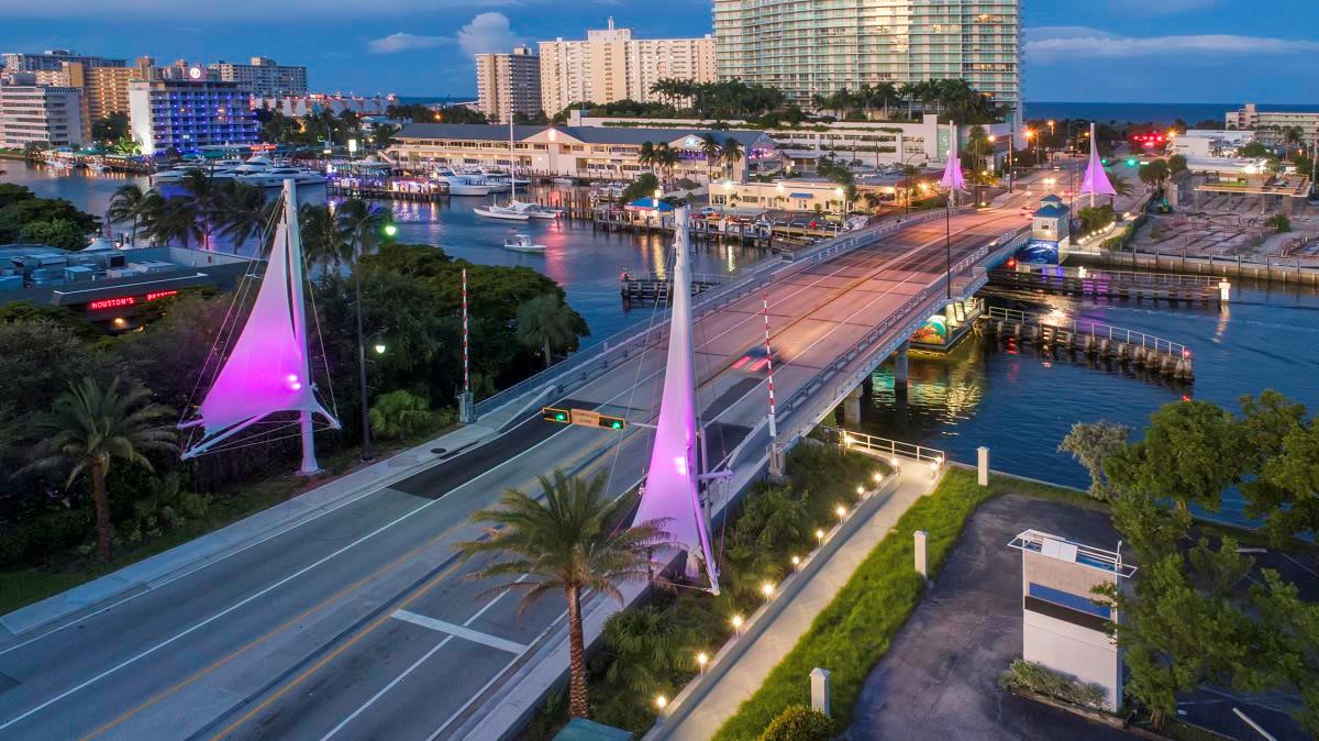 Lakeside Apartments - Residential