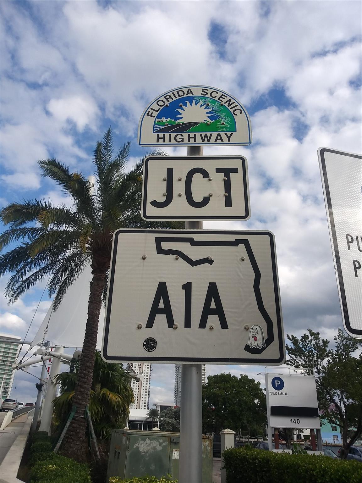 Lakeside Apartments - Residential