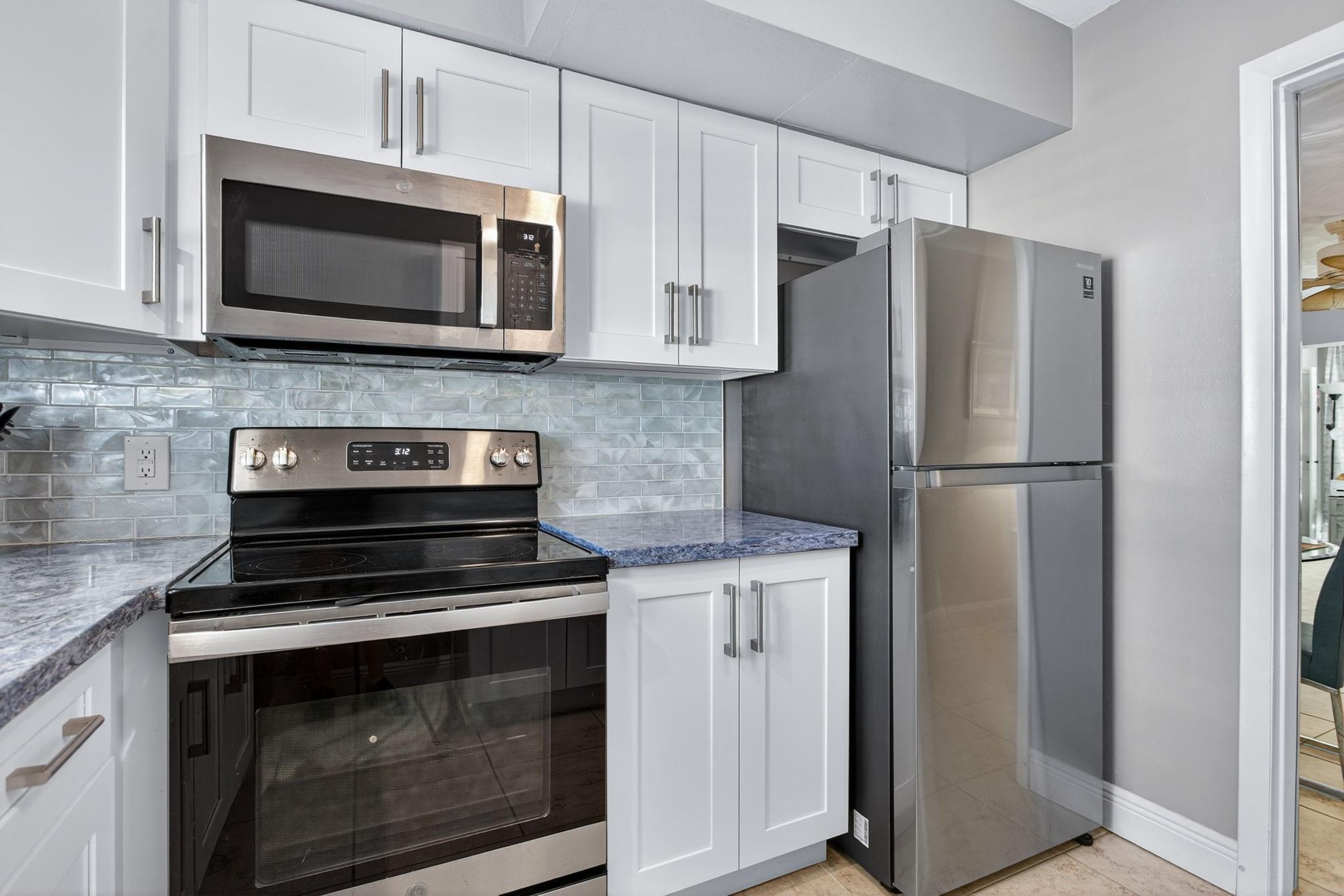 Lakeside Apartments - Residential