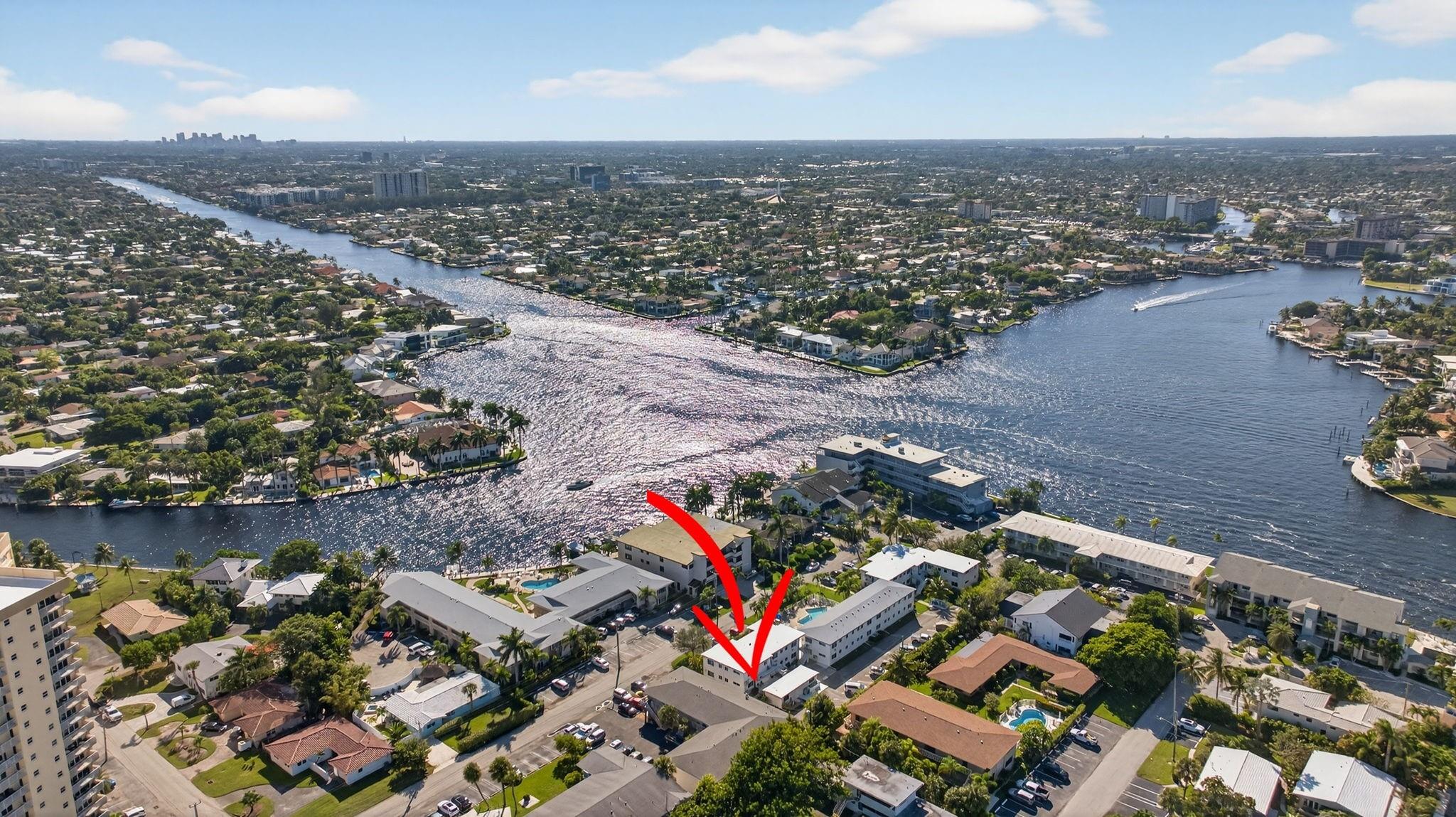 Lakeside Apartments - Residential