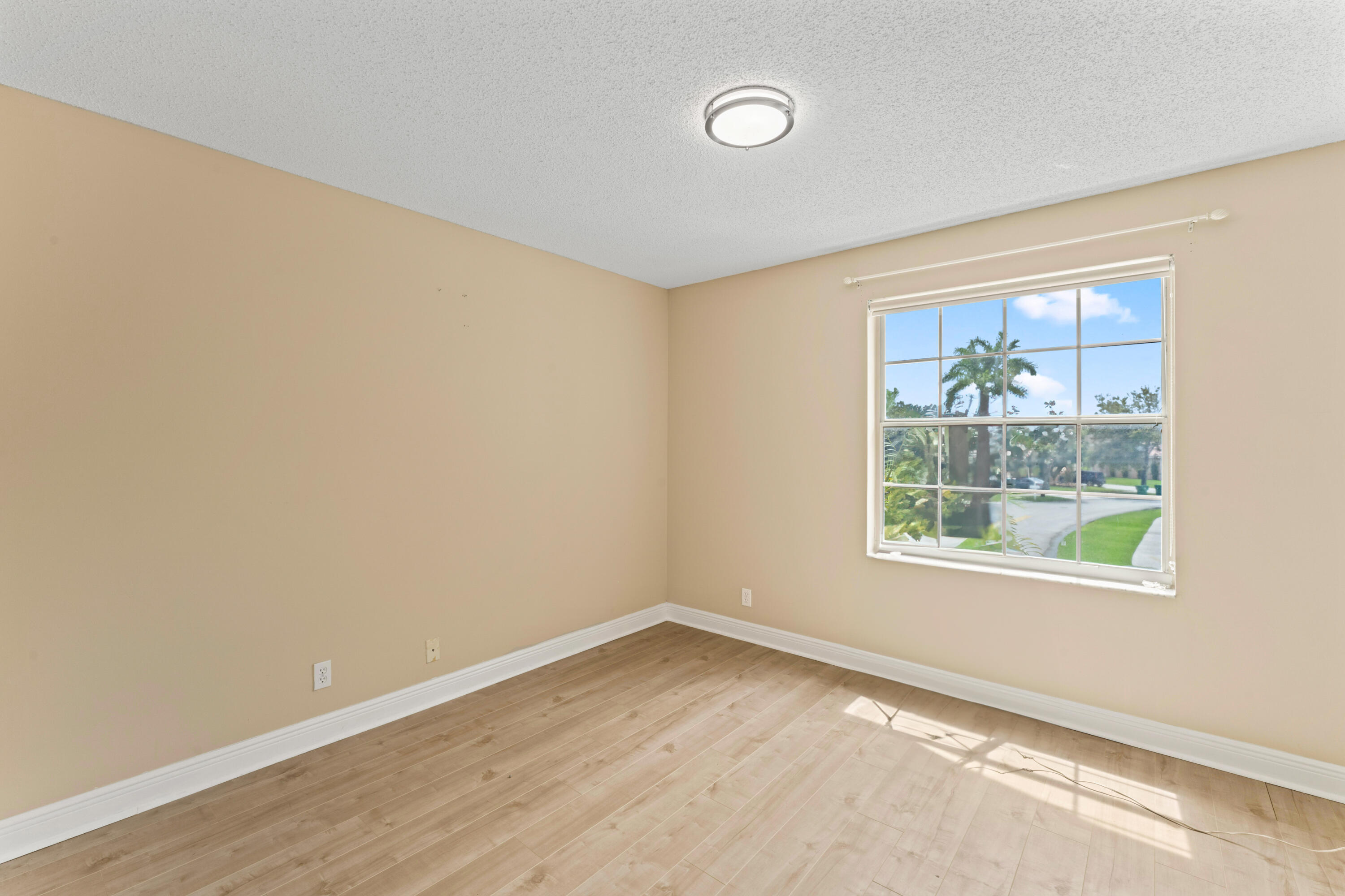 SILVER LAKES PHASE III REPLAT - Residential