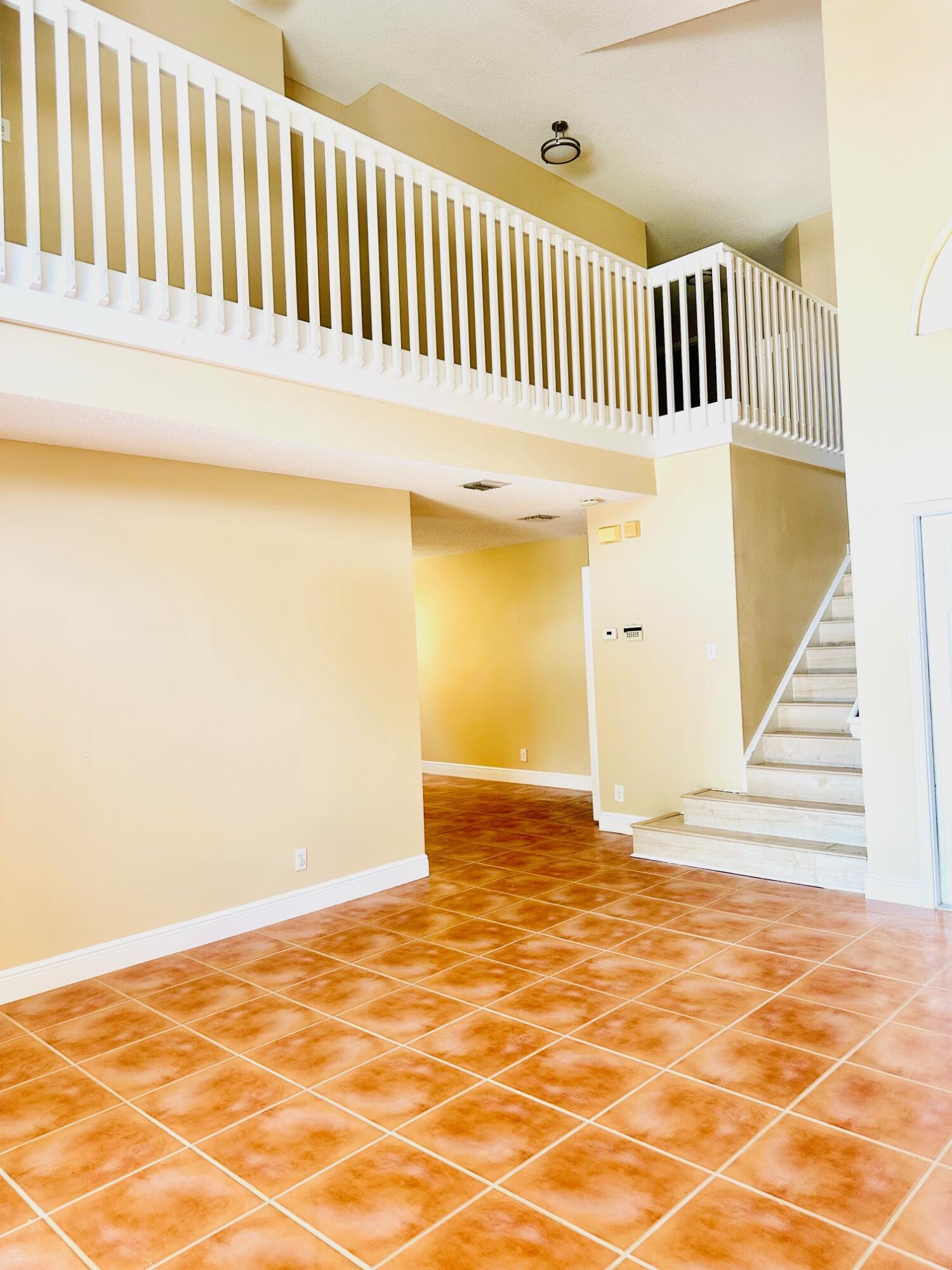SILVER LAKES PHASE III REPLAT - Residential