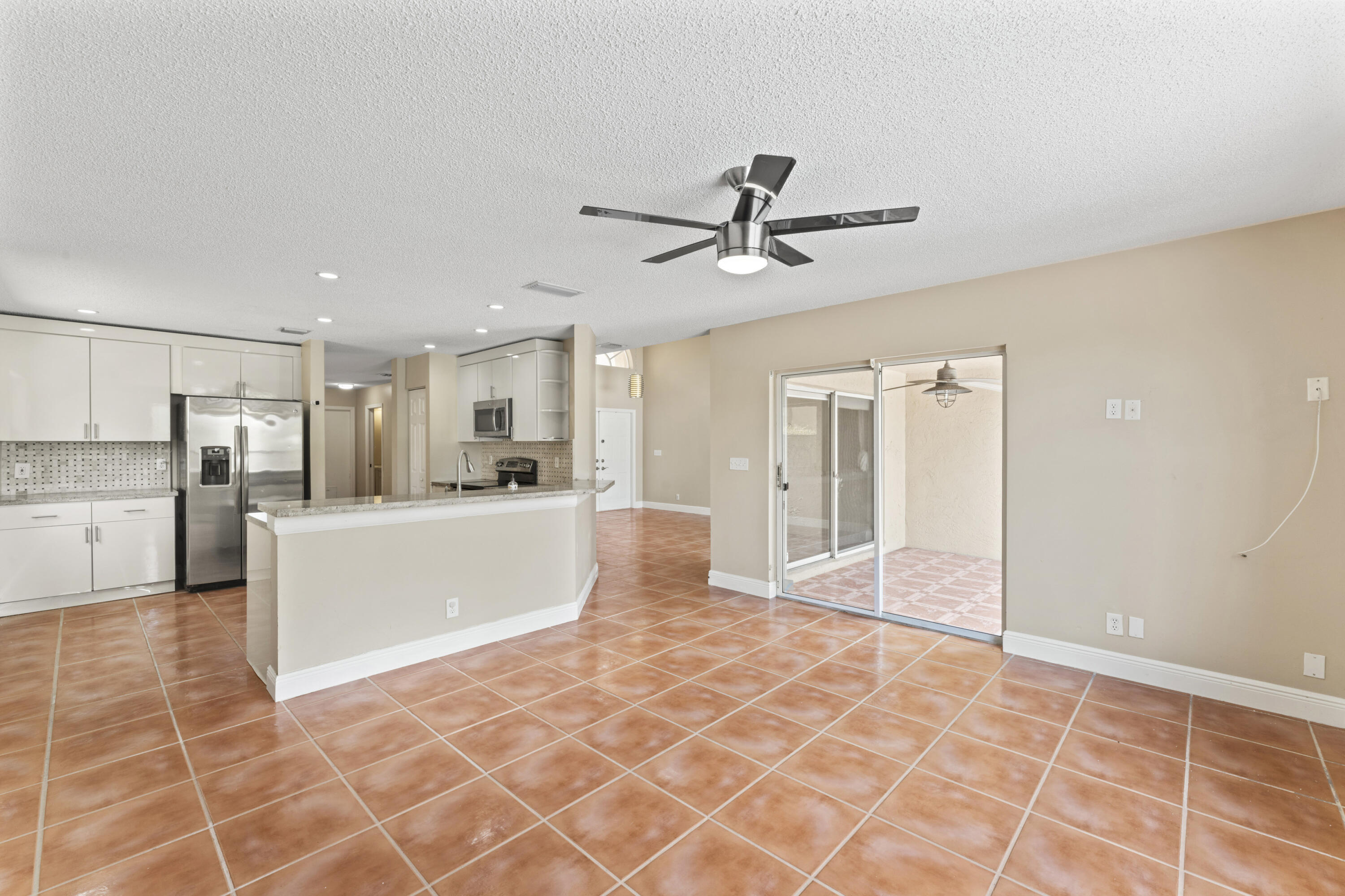 SILVER LAKES PHASE III REPLAT - Residential