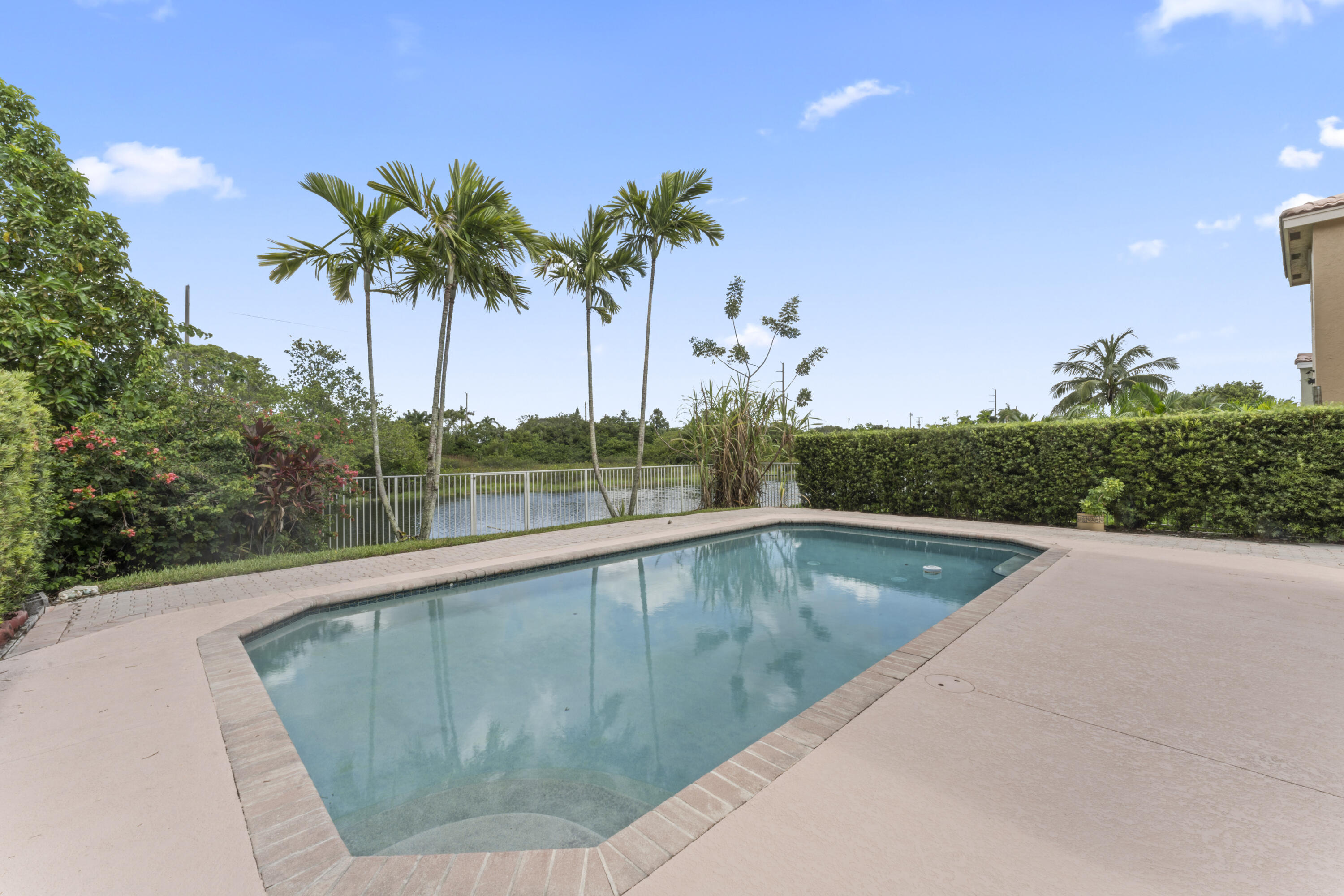 SILVER LAKES PHASE III REPLAT - Residential