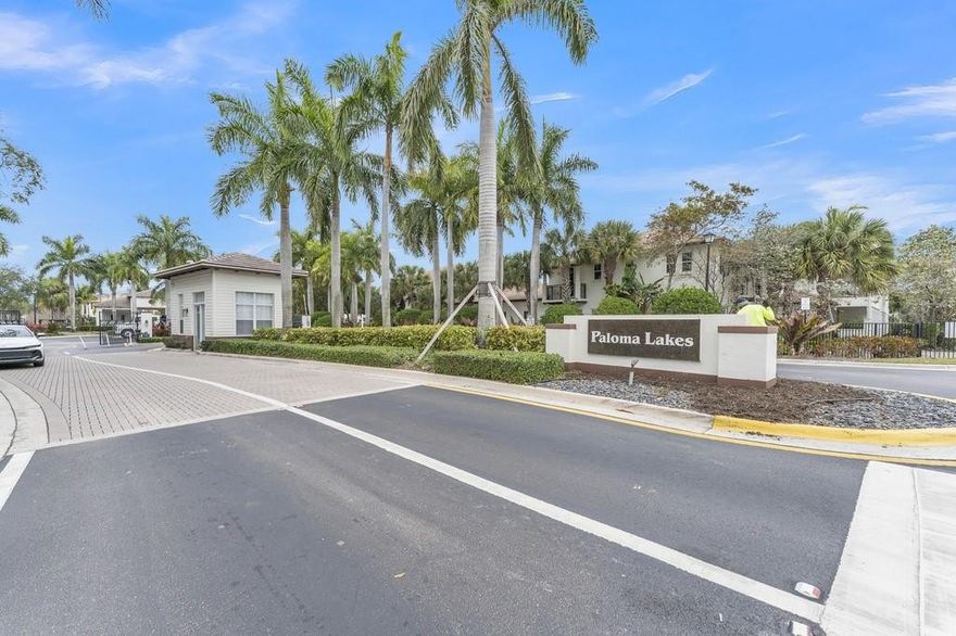 FRESH ON THE MARKET !!! FANTASTIC SPACIOUS 3 BEDROOM 2.5 BATH TWO CAR GARAGE IN HIGHLY DESIRABLE PALOMA LAKES. SPACIOUS BALCONY ON SECOND FLOOR. GATED COMMUNITY. CABLE AND INTERNET INCLUDED IN HOA. CONVENIENTLY LOCATED SHORT WALK TO THE PROMENADE WITH ENTERTAINMENT GALORE.