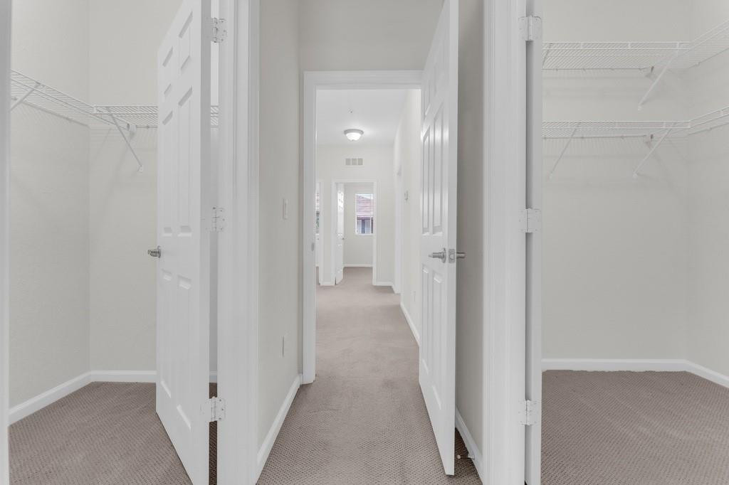 PALOMA LAKES - Residential