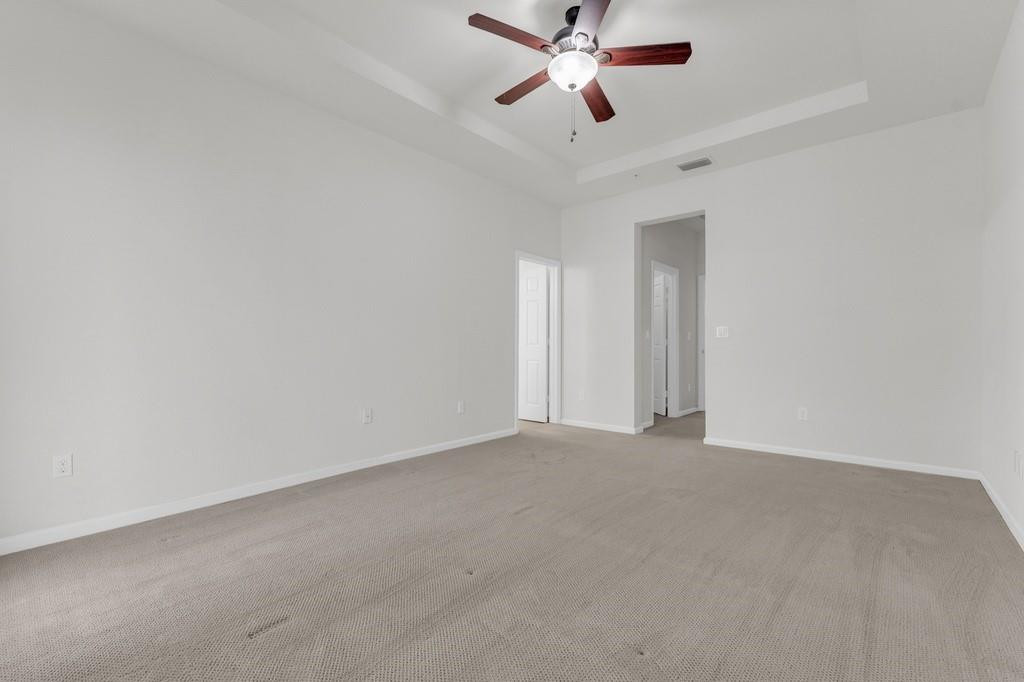 PALOMA LAKES - Residential