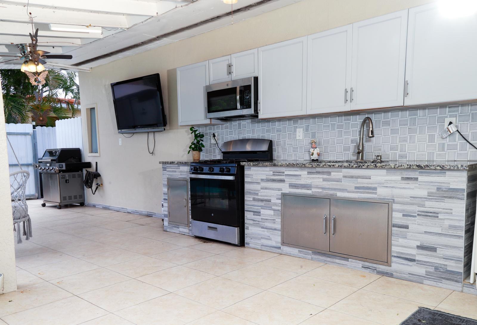 PALM SPRINGS VILLAGE PL 2 - Residential