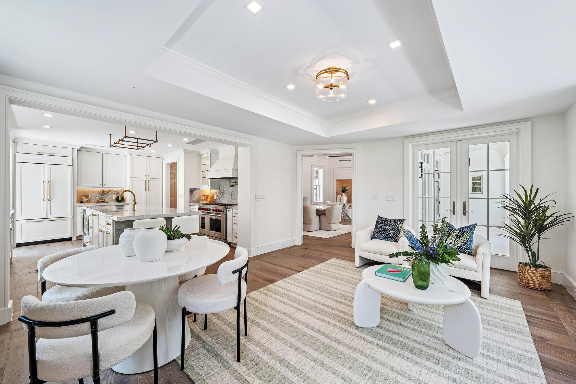 JAMAICA LANE IN - Residential