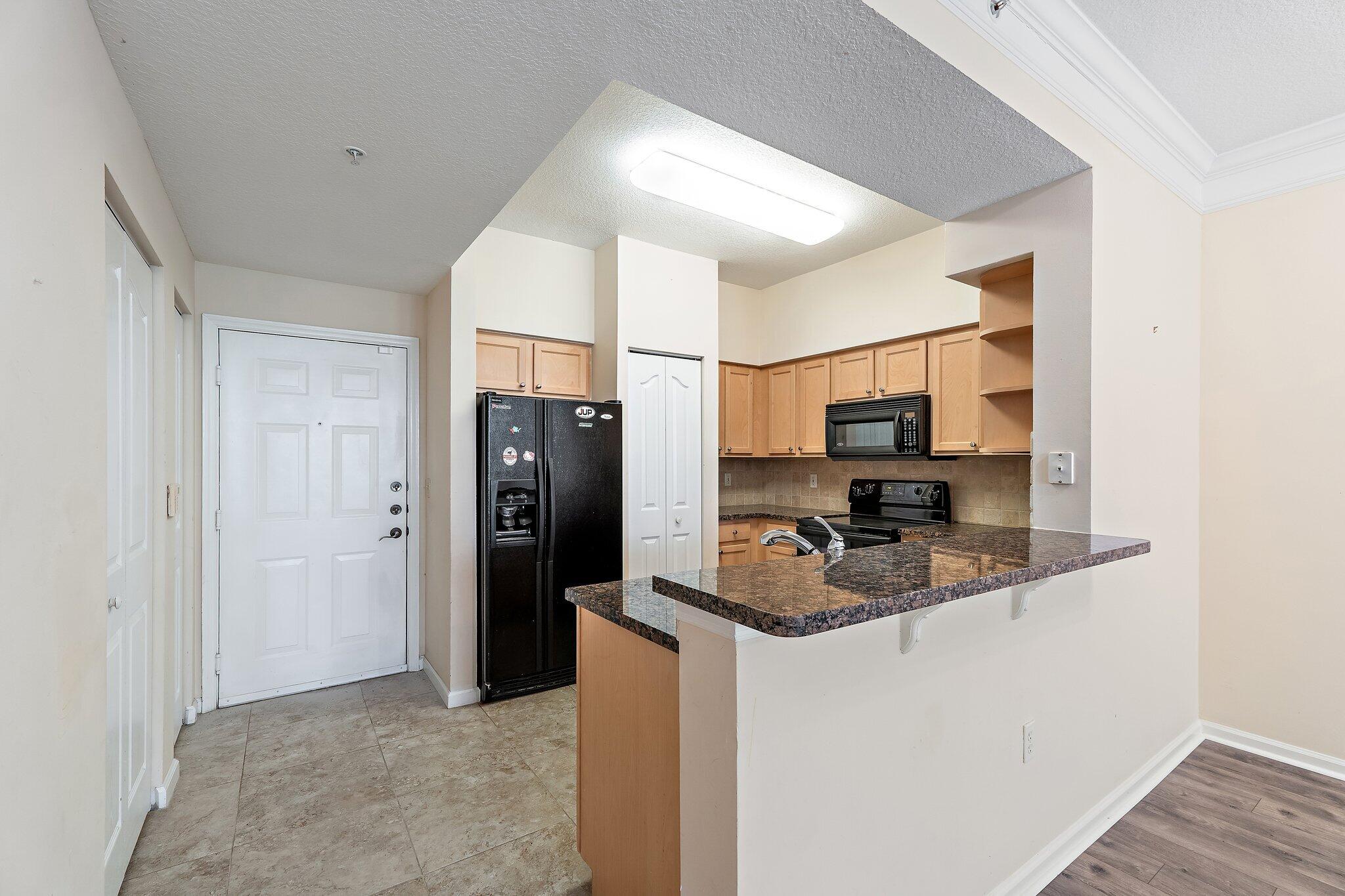 SOMERSET AT ABACOA CONDO - Residential