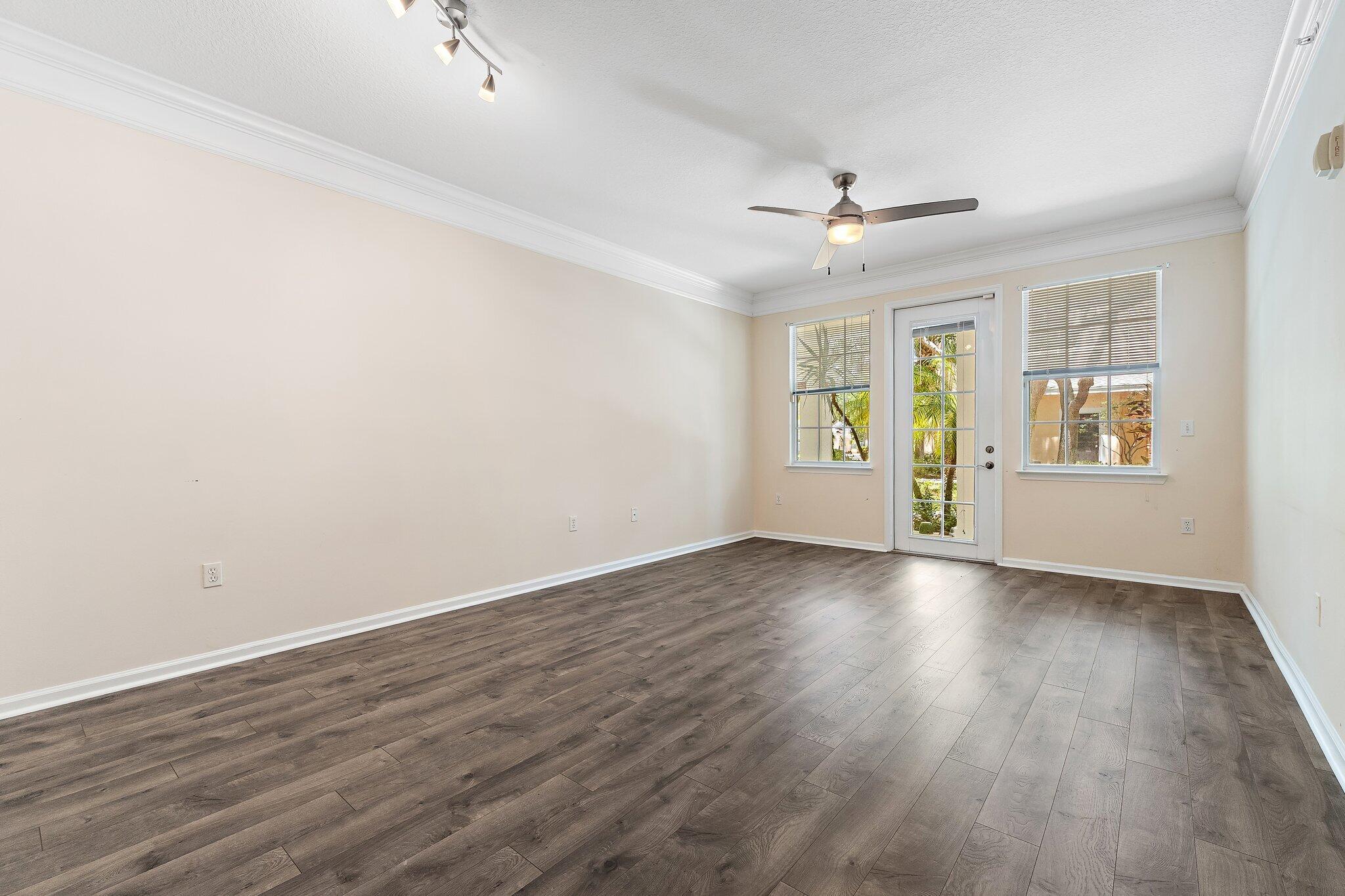 SOMERSET AT ABACOA CONDO - Residential