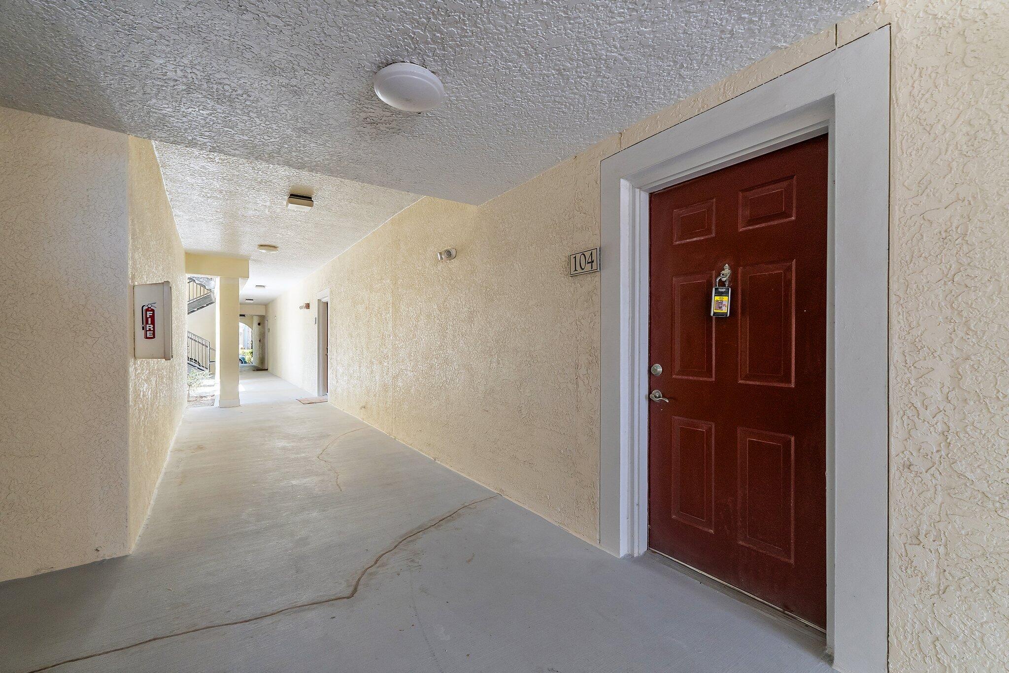 SOMERSET AT ABACOA CONDO - Residential