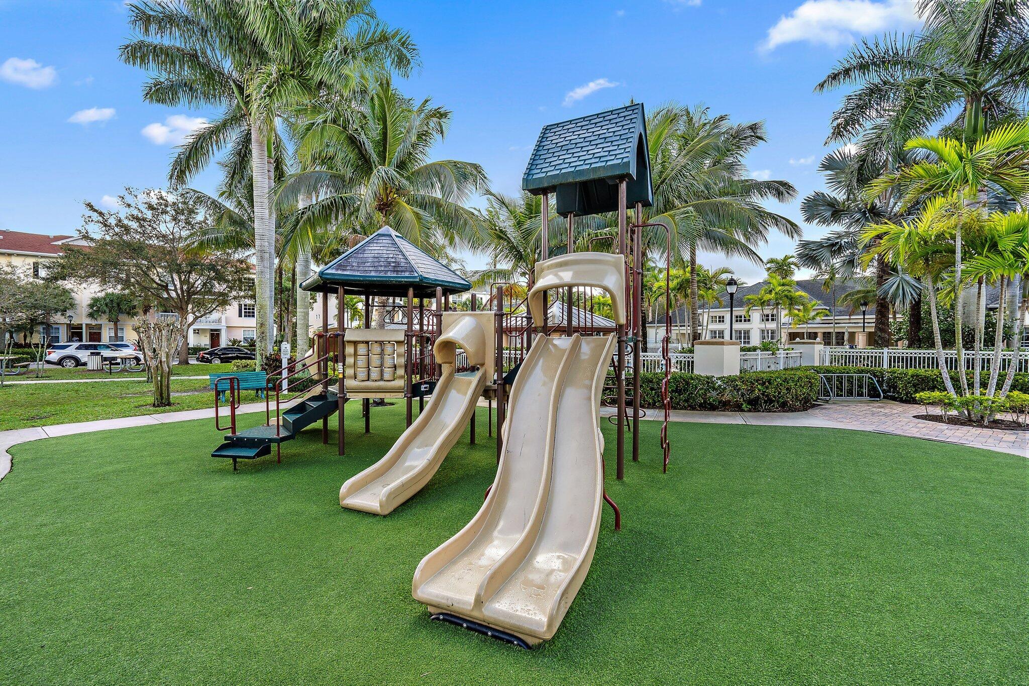 SOMERSET AT ABACOA CONDO - Residential