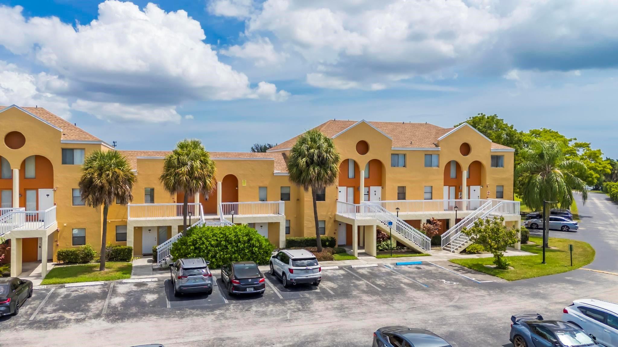 Villas At Lakeview Condo - Residential Income