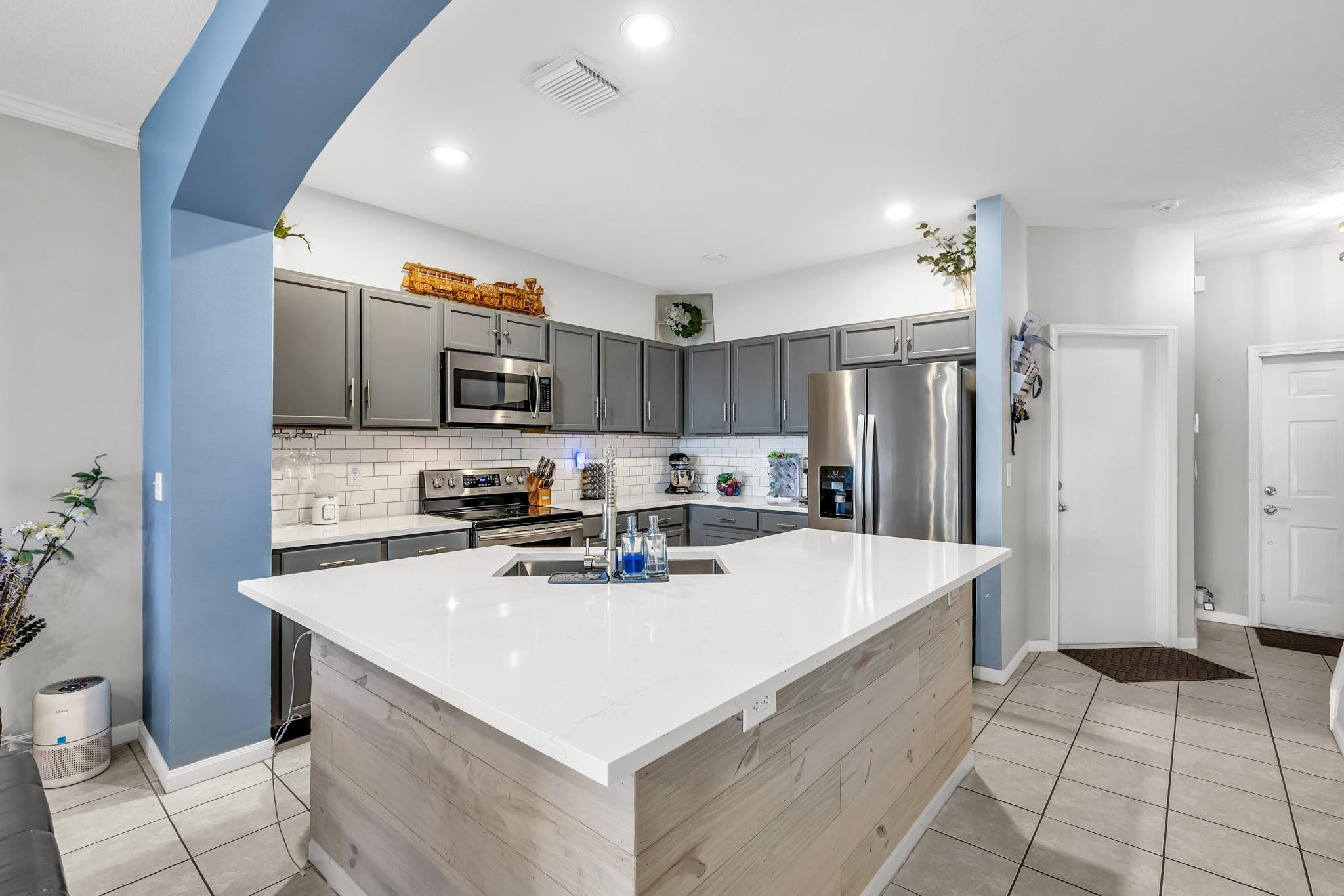 MELROSE PUD VERONA LAKES - Residential