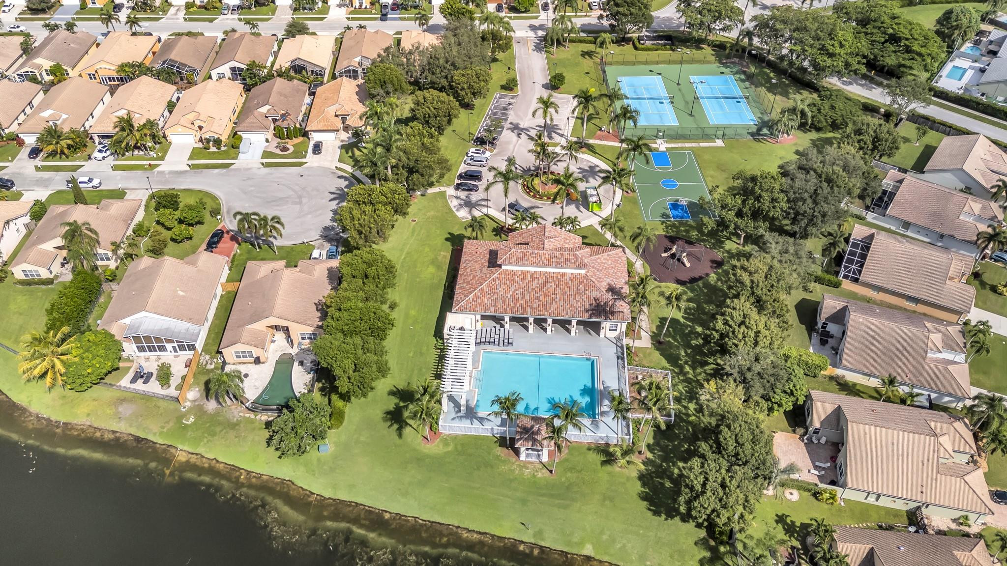 MELROSE PUD VERONA LAKES - Residential