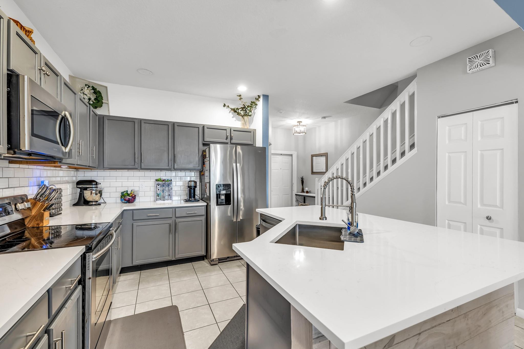 MELROSE PUD VERONA LAKES - Residential