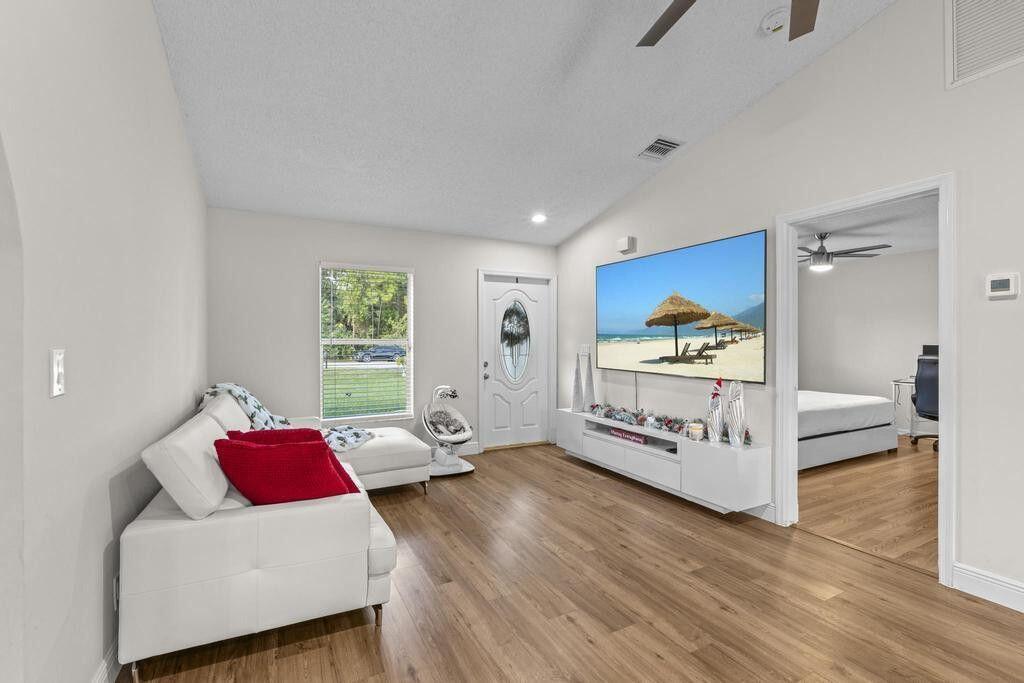 Loxahatchee - Residential Lease