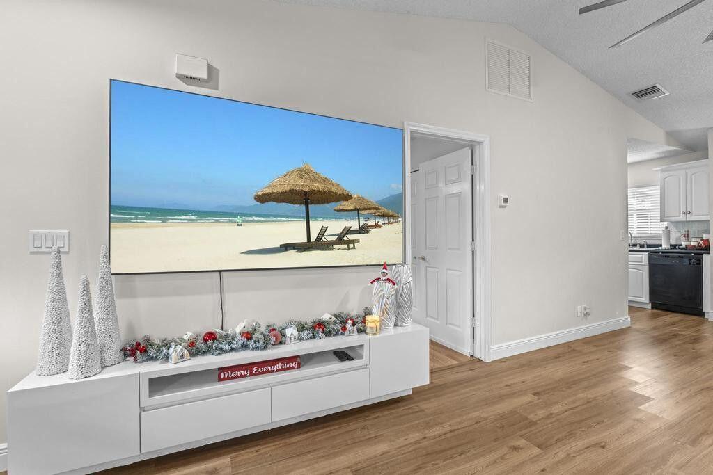 Loxahatchee - Residential Lease