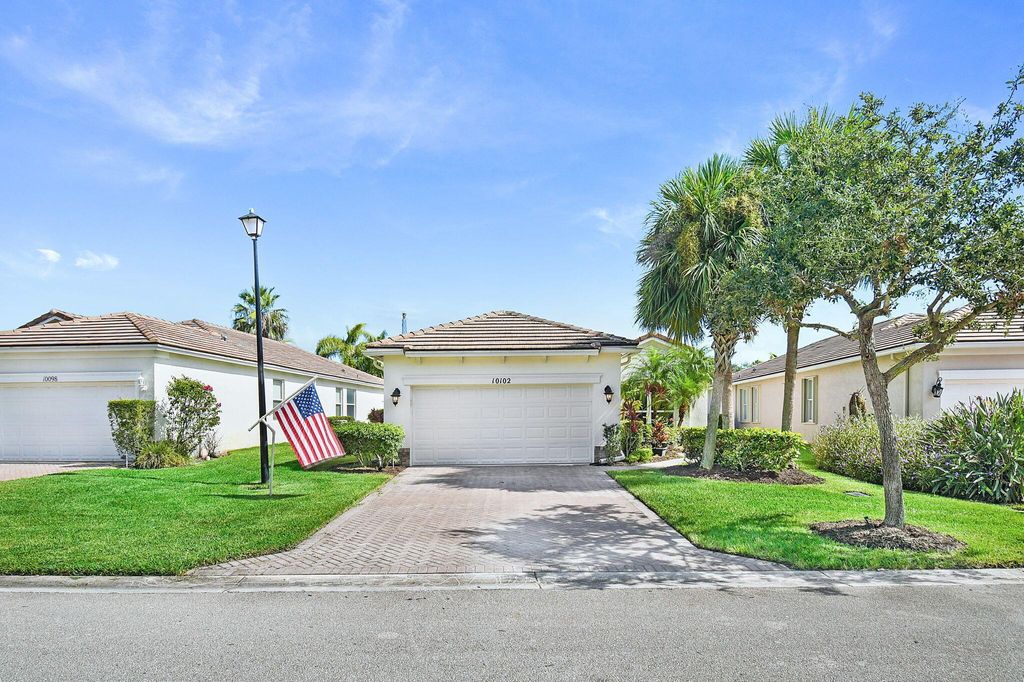 Photo of 10102 SW Chadwick Drive, Port Saint Lucie, FL 34987 (MLS # R11132632)