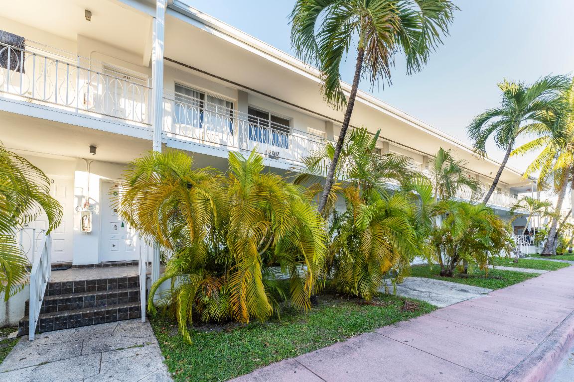 1600 PENNSYLVANIA AVE CON - Residential Income