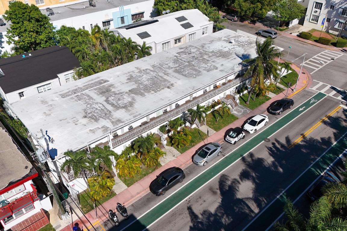 1600 PENNSYLVANIA AVE CON - Residential Income