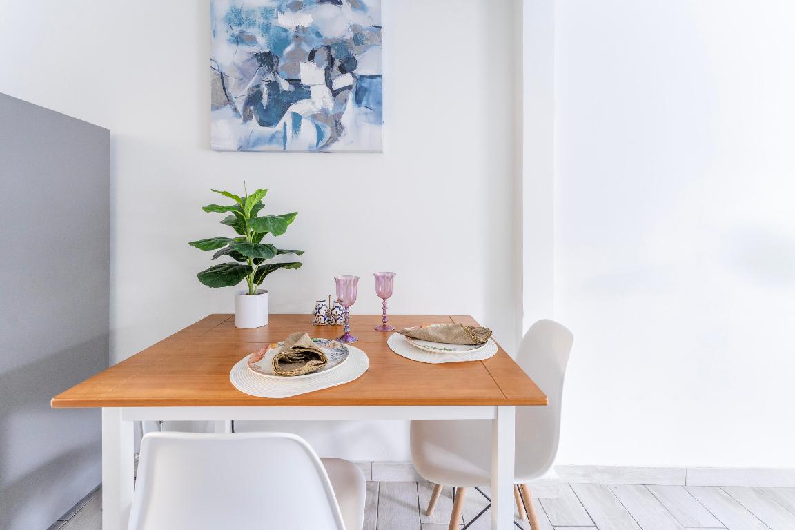 1600 PENNSYLVANIA AVE CON - Residential Income