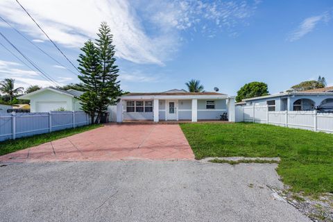 2578 Kentucky Street West Palm Beach FL 33406