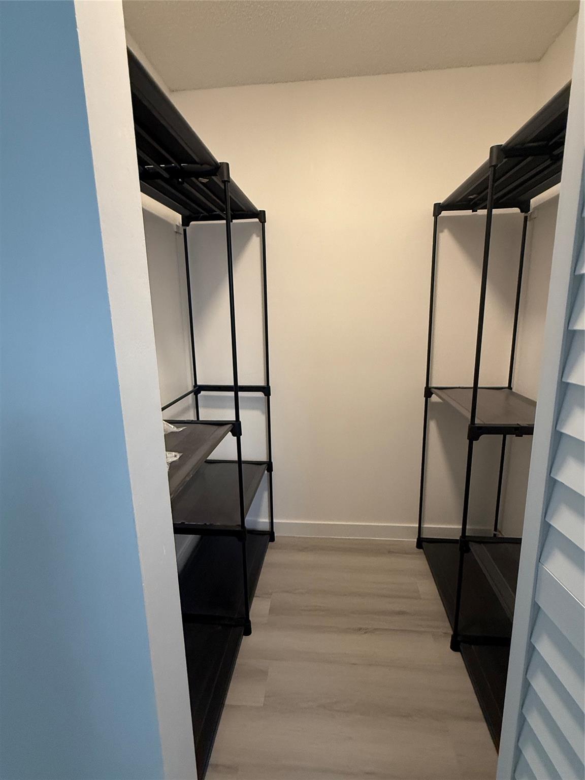 Coral Spgsiversity Drive - Residential Lease