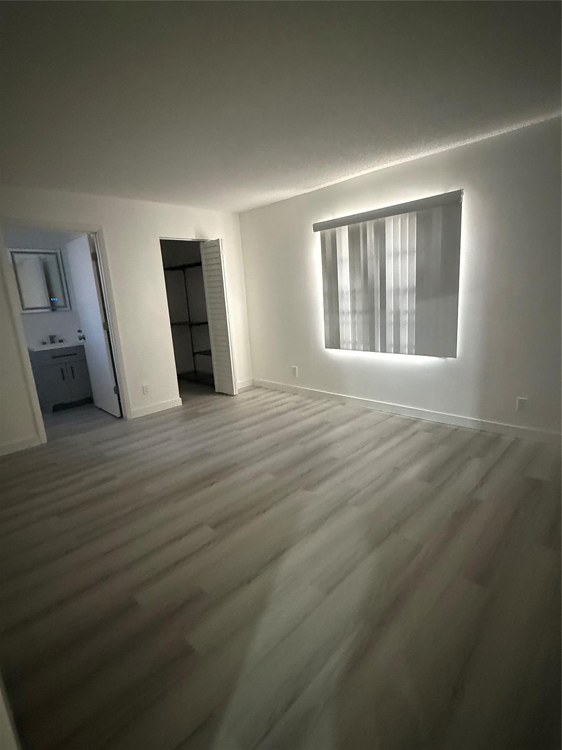 Coral Spgsiversity Drive - Residential Lease