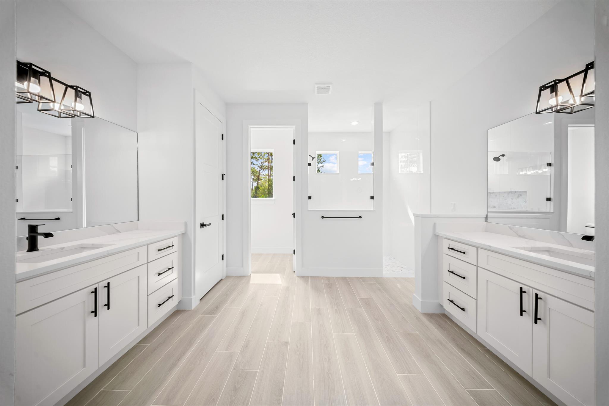 PINE HOLLOW UNITS THREE & - Residential