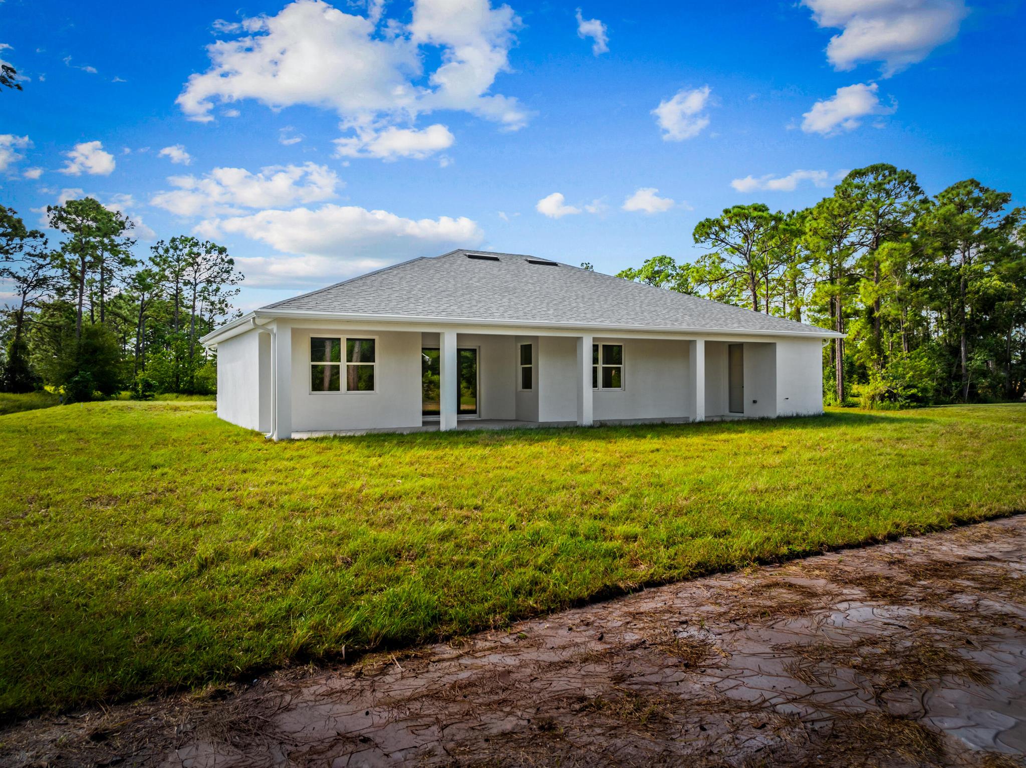 PINE HOLLOW UNITS THREE & - Residential