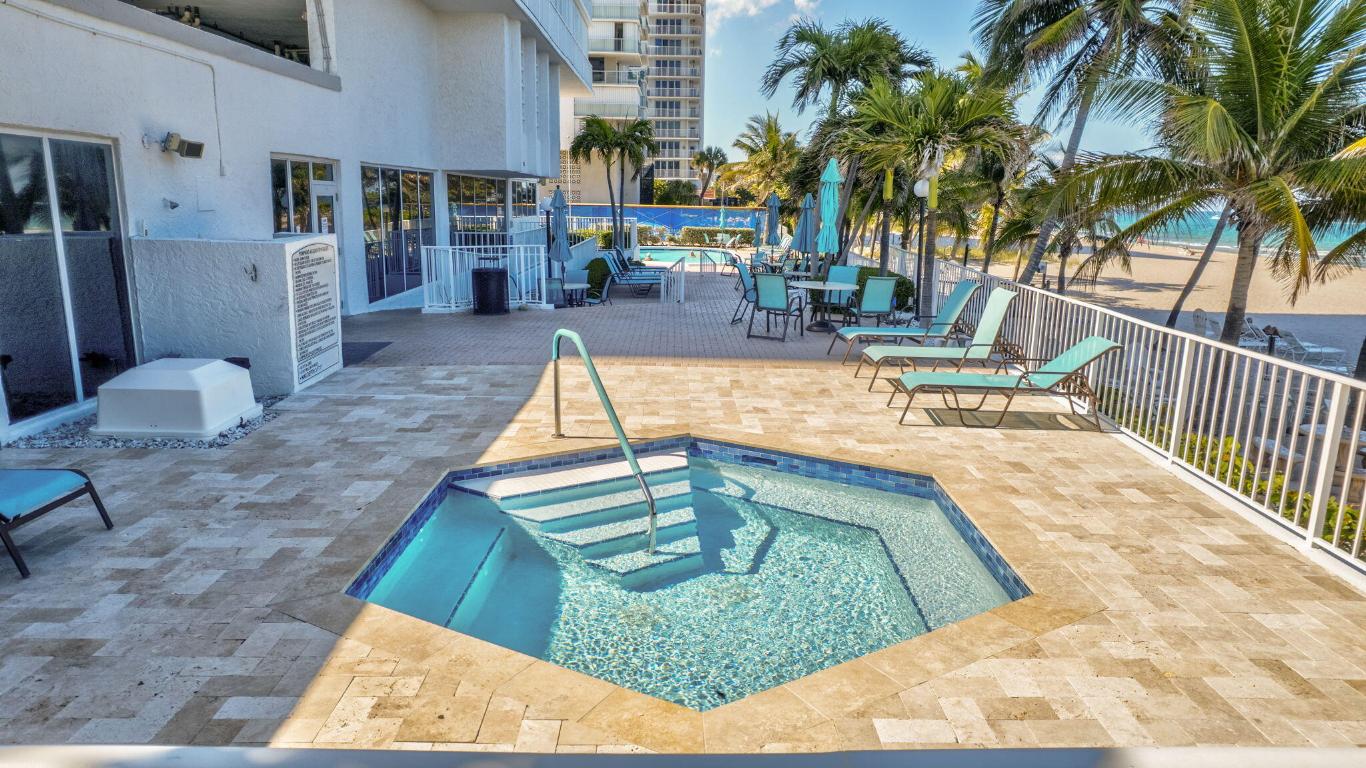 POMPANO AEGEAN CONDO - Residential