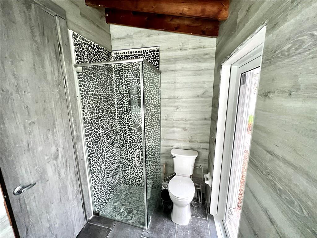 Harbor Village Sec E 36-4 - Residential Lease