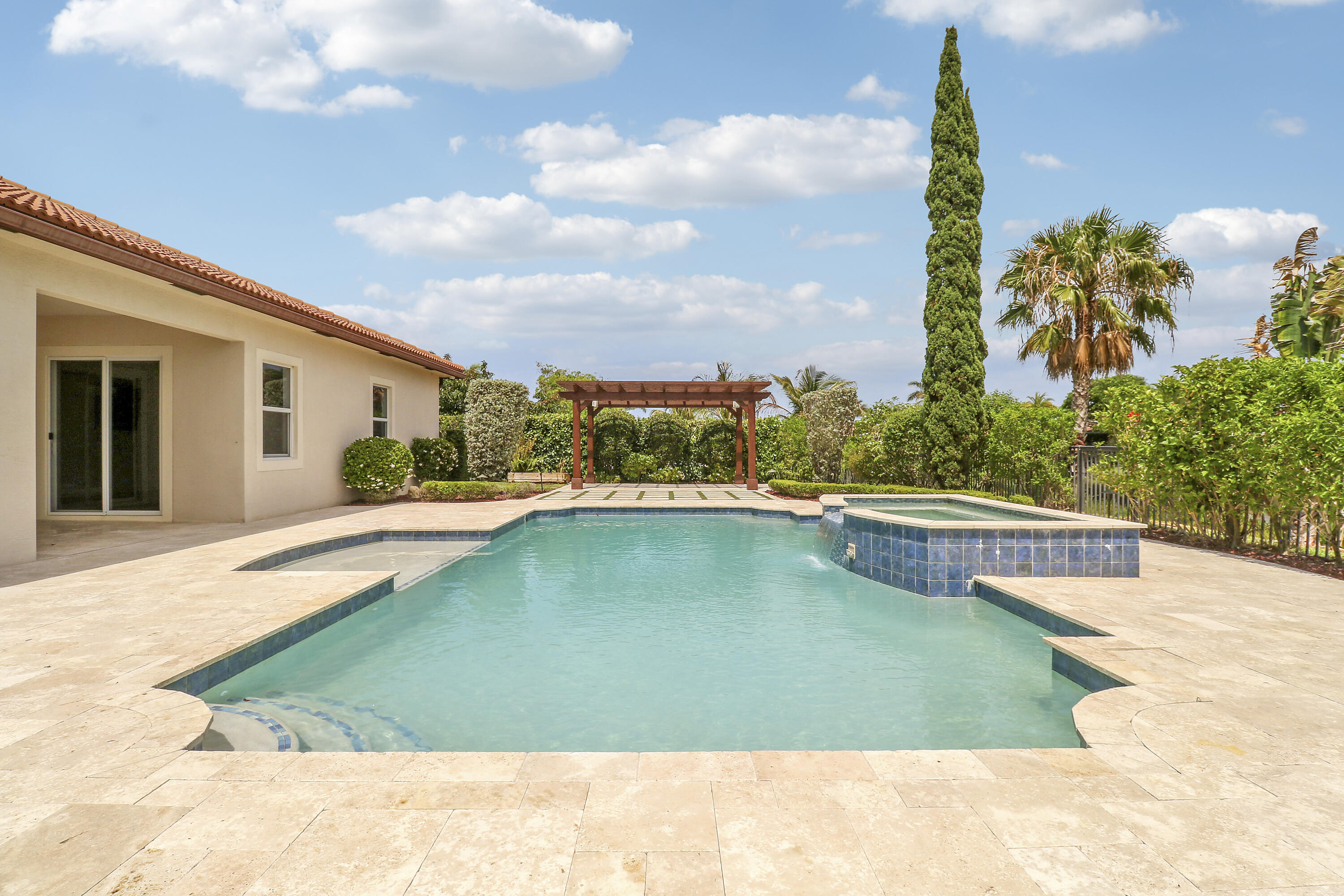LOXAHATCHEE RESERVE - Residential