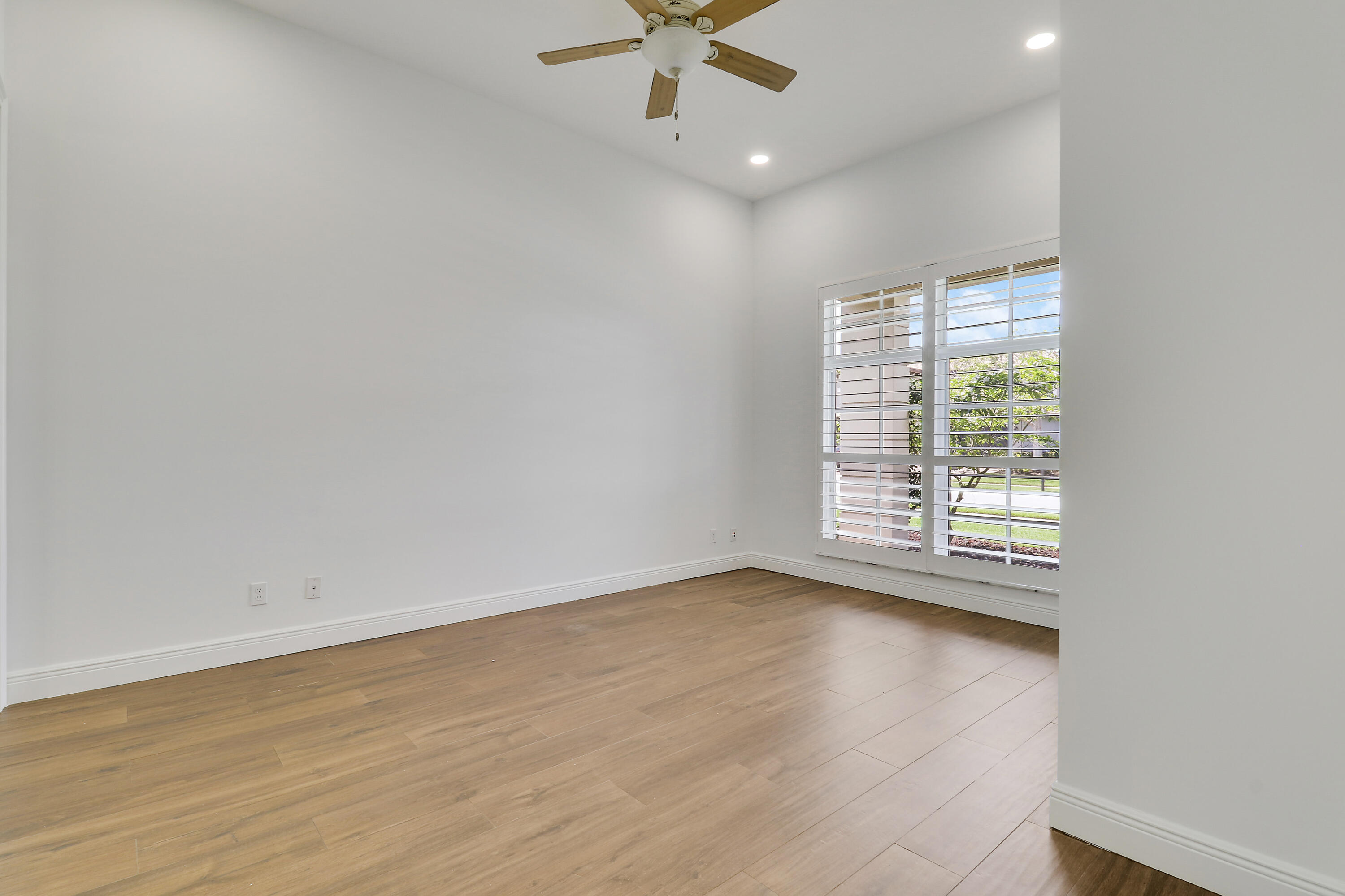 LOXAHATCHEE RESERVE - Residential