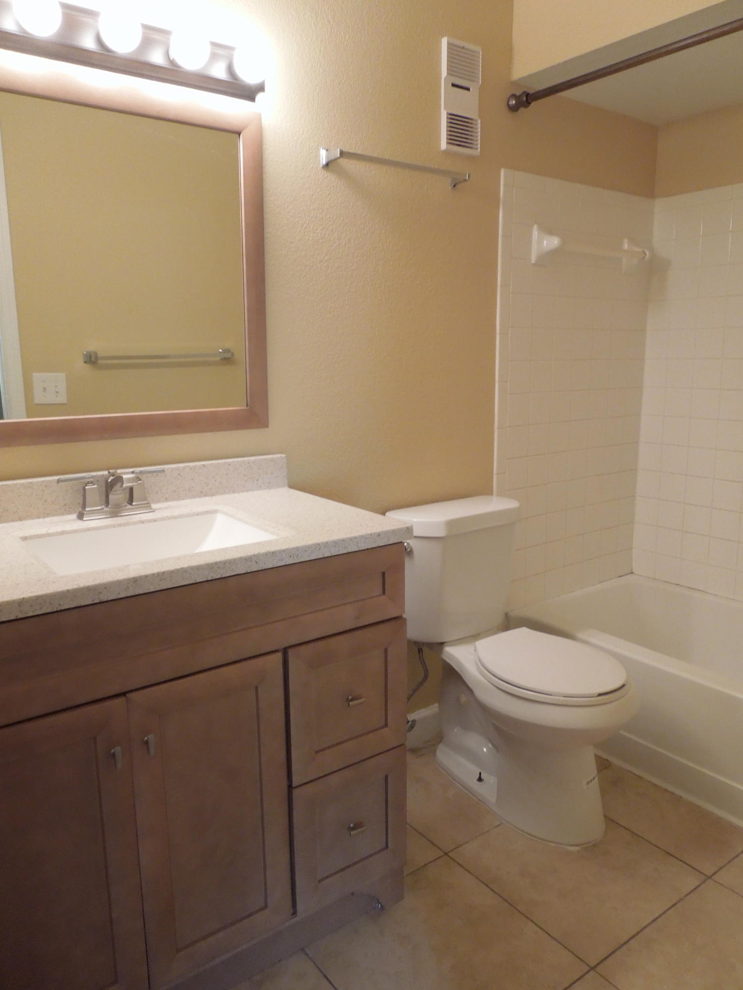 PONTE VERDE AT PALM BEACH LAKES CONDO - Residential