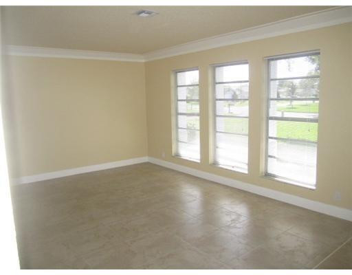 Forest Hills South 73-50 - Residential