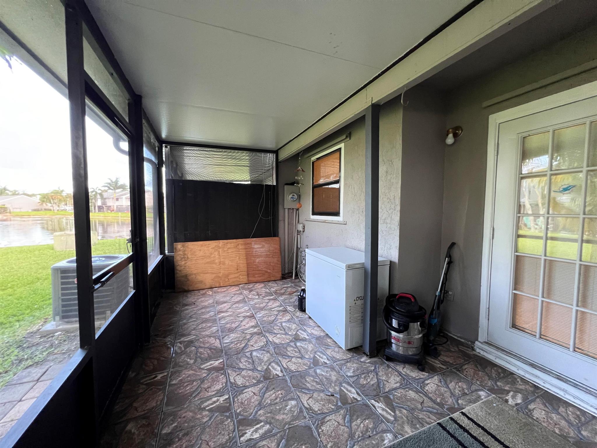 CANALAKE REPLAT - Residential Lease