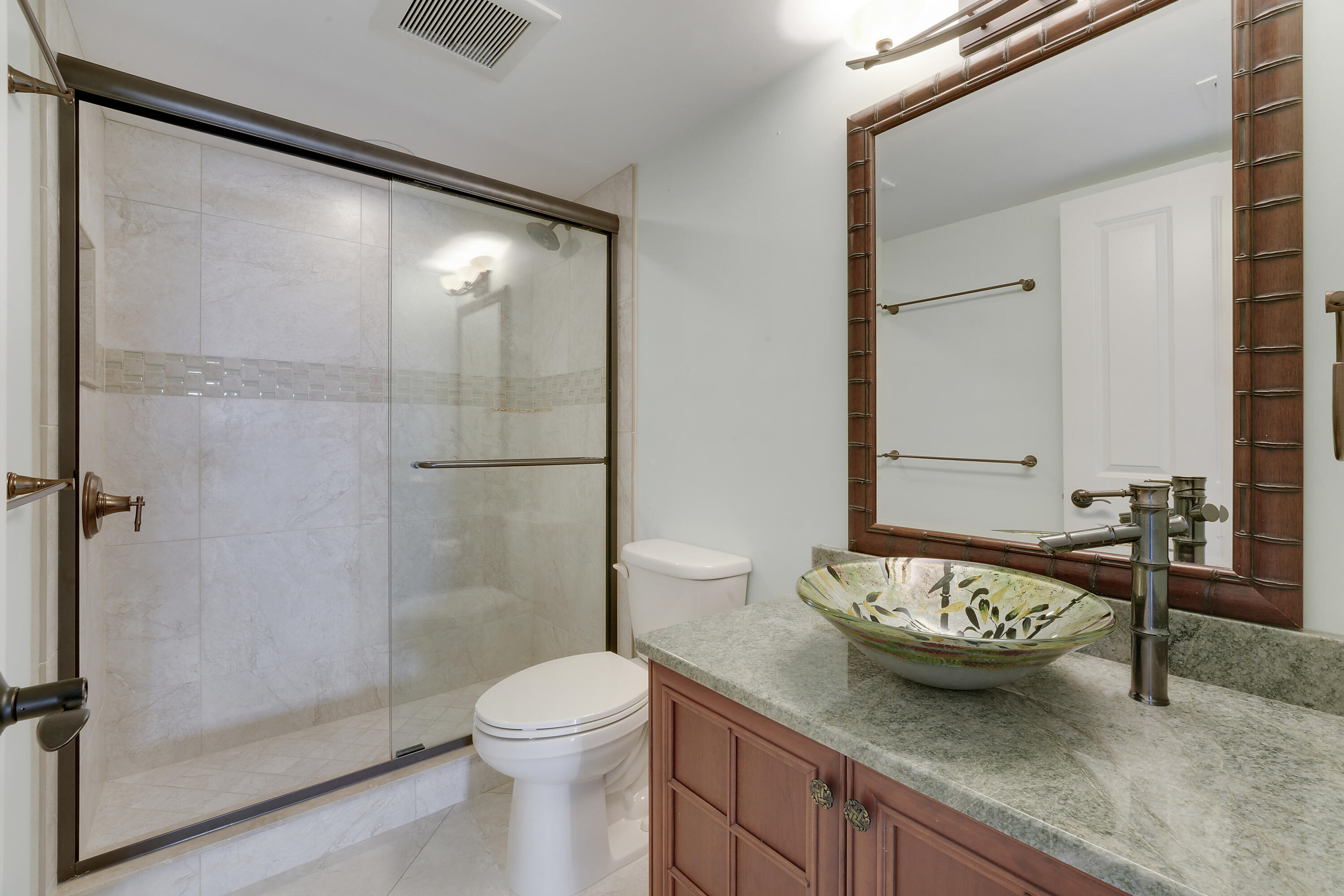 TWELVE OAKS CONDO - Residential