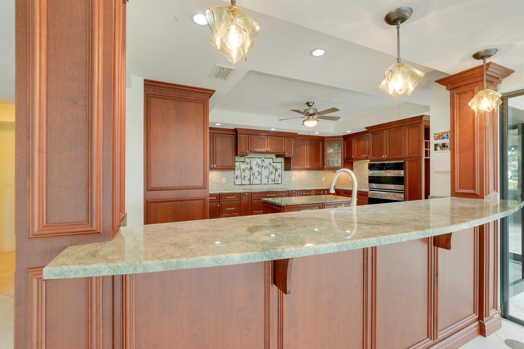 TWELVE OAKS CONDO - Residential