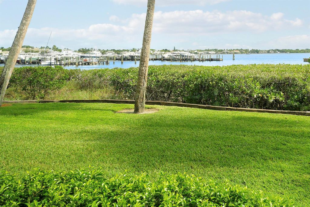 Photo of 1660 Twelve Oaks Way #106 [50&#39; Slip &amp; Lift, North Palm Beach, FL 33408 (MLS # R11133783)