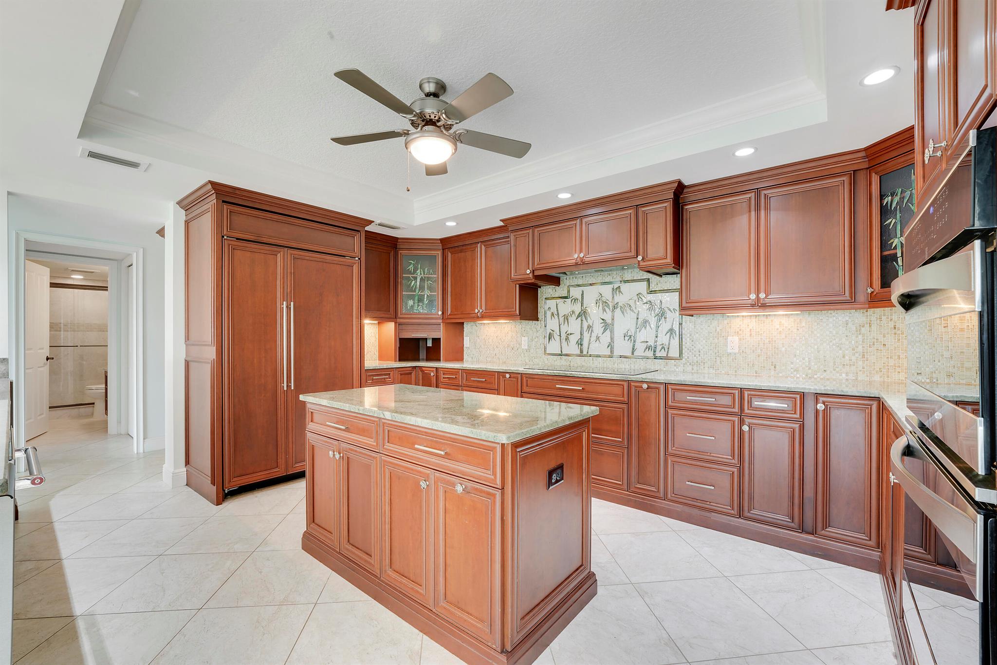 TWELVE OAKS CONDO - Residential