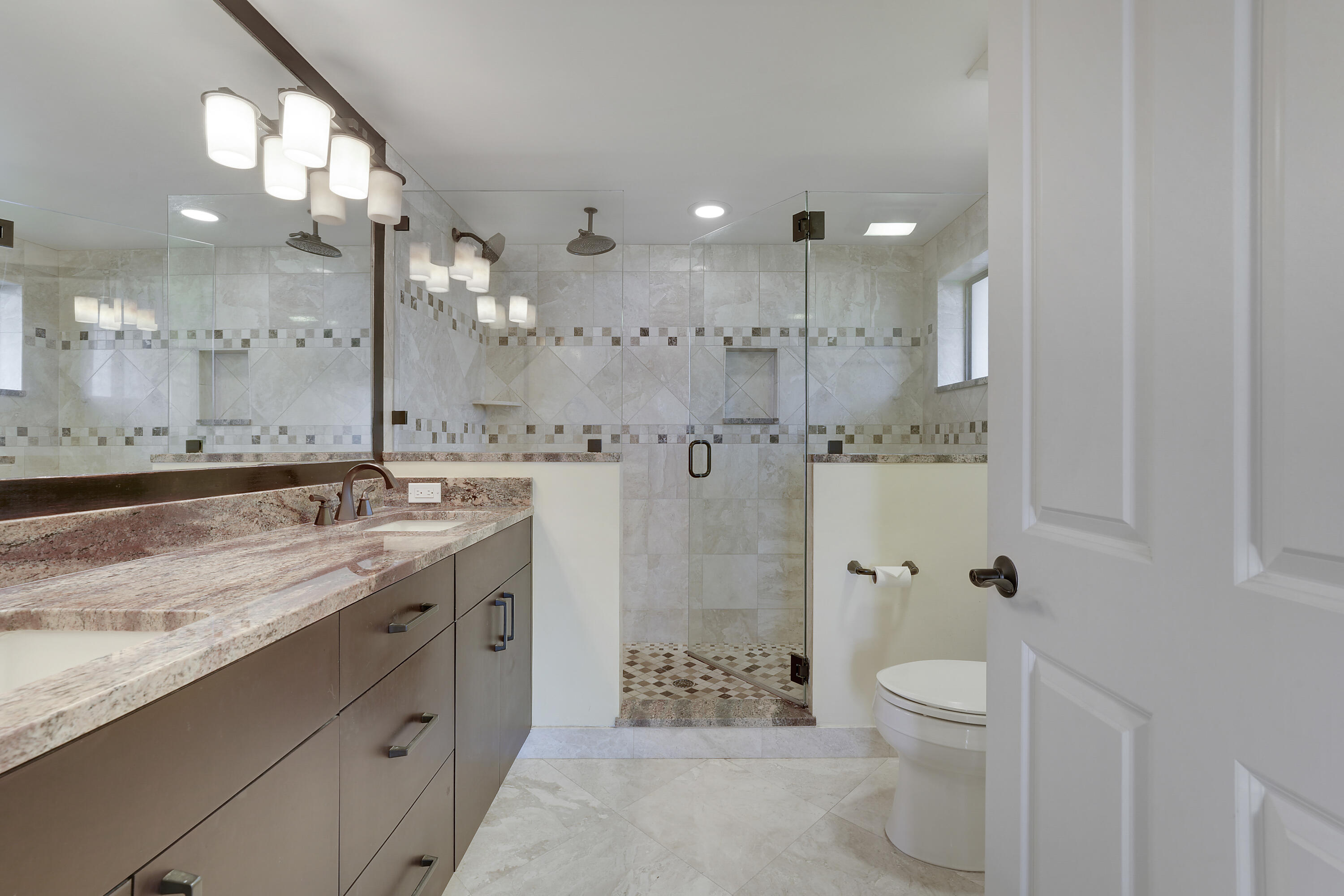 TWELVE OAKS CONDO - Residential