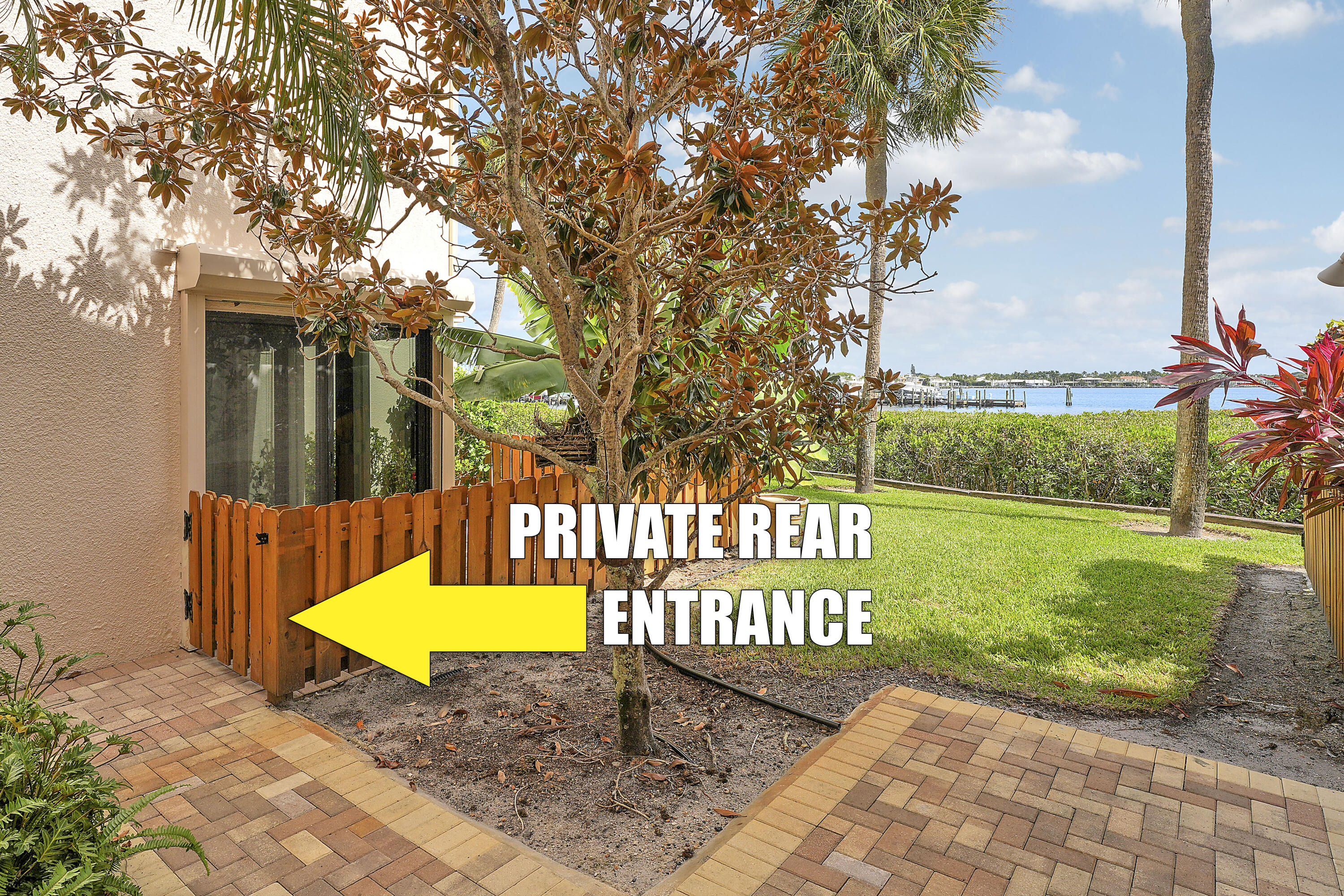 TWELVE OAKS CONDO - Residential