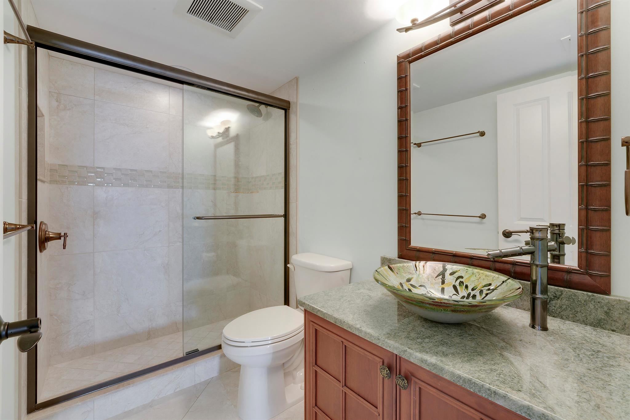 TWELVE OAKS CONDO - Residential